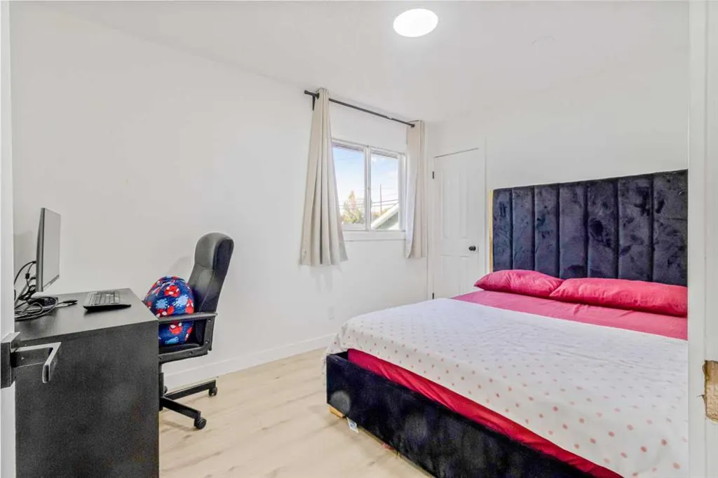 147 Dovercliffe Way SE