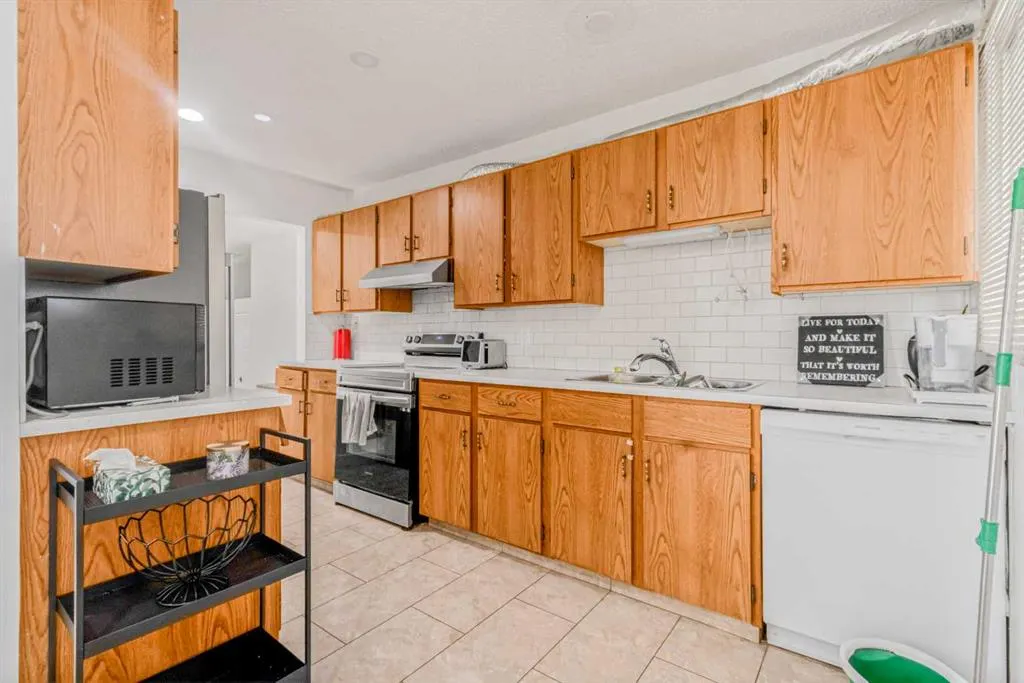 147 Dovercliffe Way SE