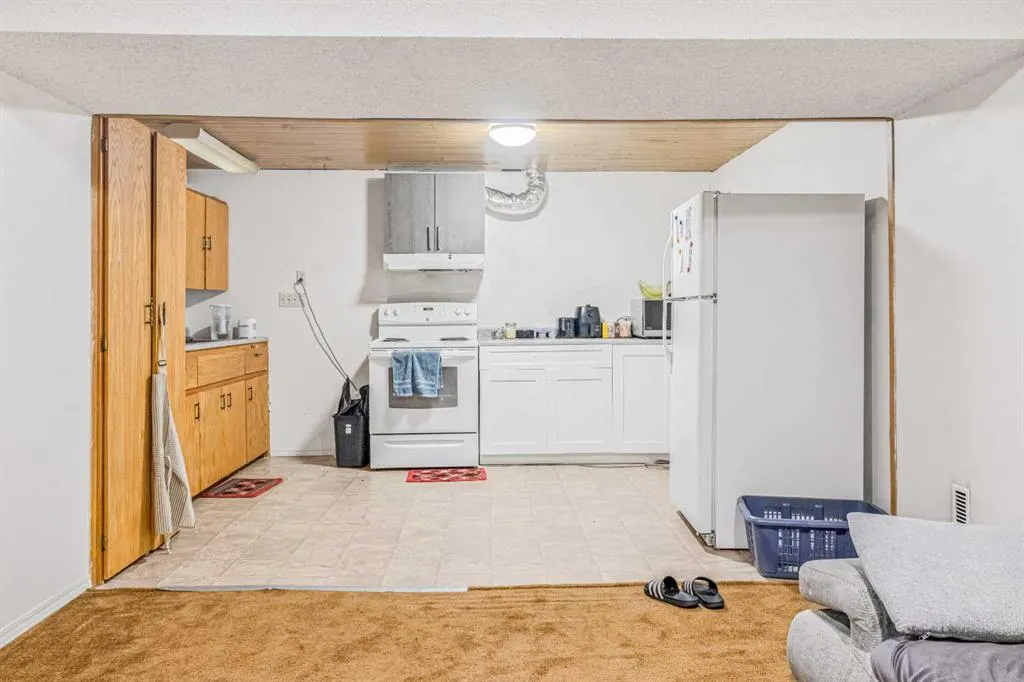 147 Dovercliffe Way SE