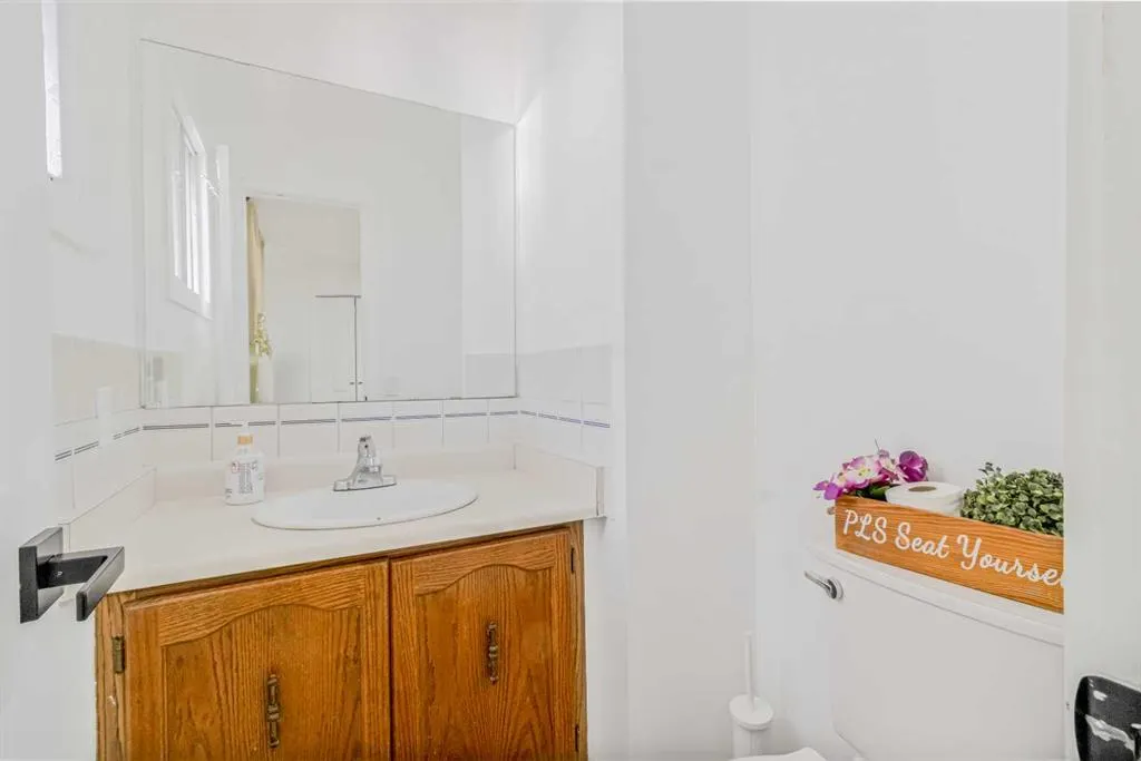 147 Dovercliffe Way SE