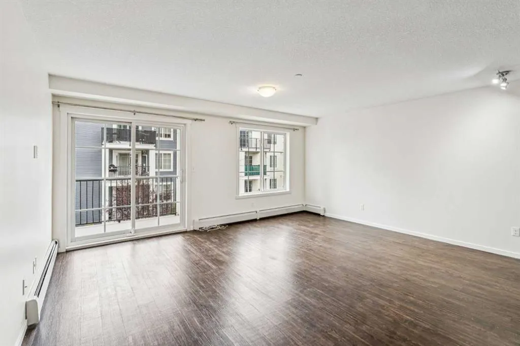 755 Copperpond Boulevard SE, #3301