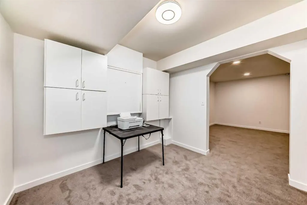 51 Douglas Woods Hill SE