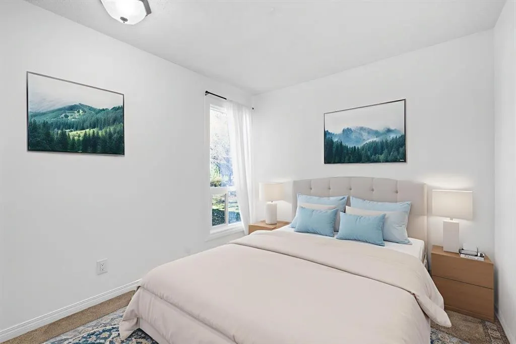 217 Acacia Crescent SE