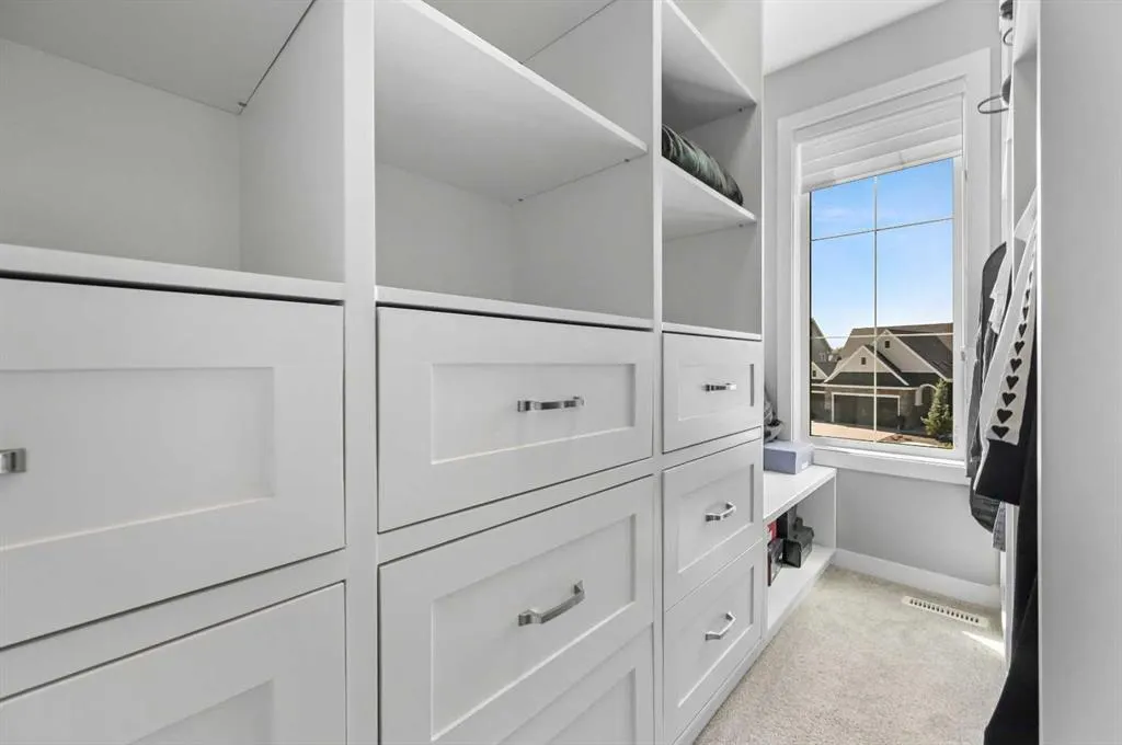 224 Cranbrook Drive SE