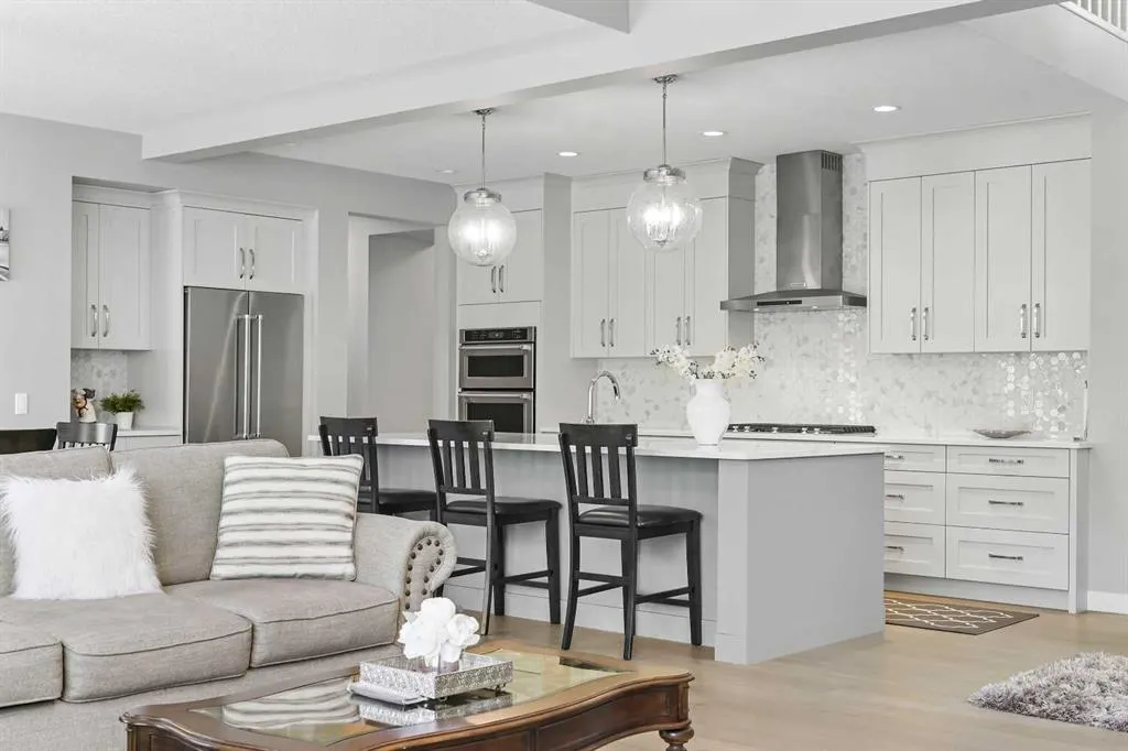 224 Cranbrook Drive SE