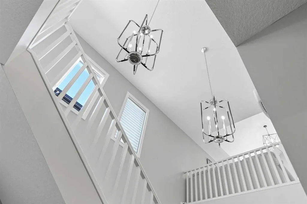 224 Cranbrook Drive SE