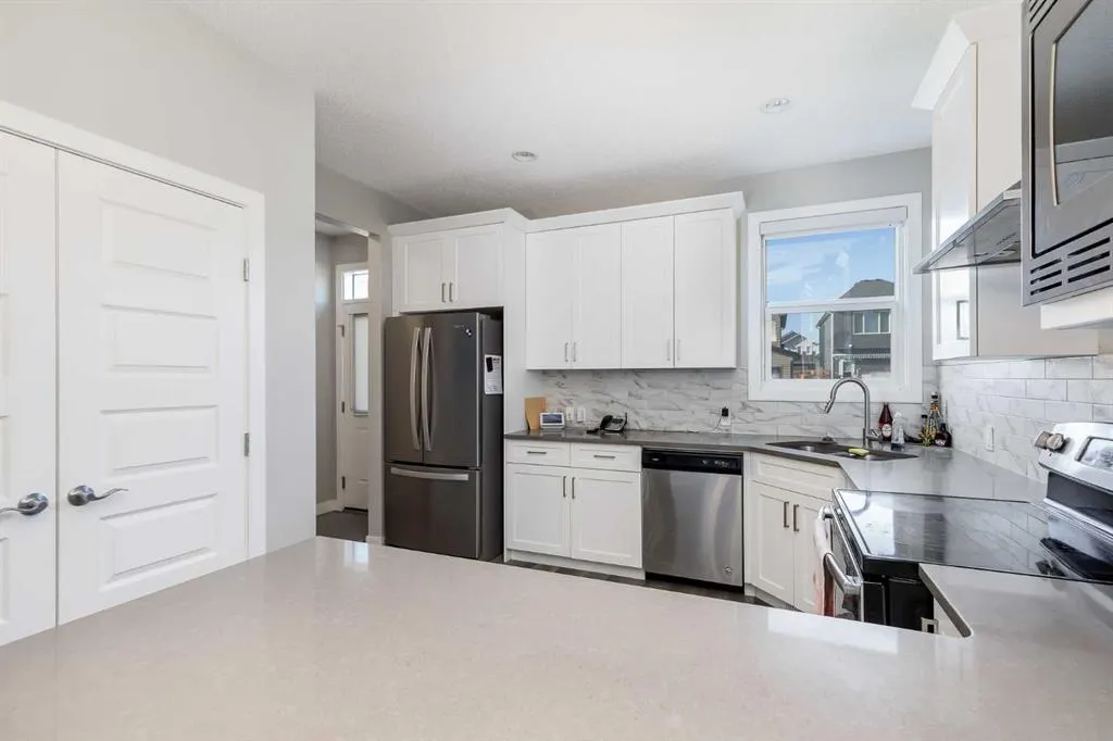 333 Ravenstern Link SE