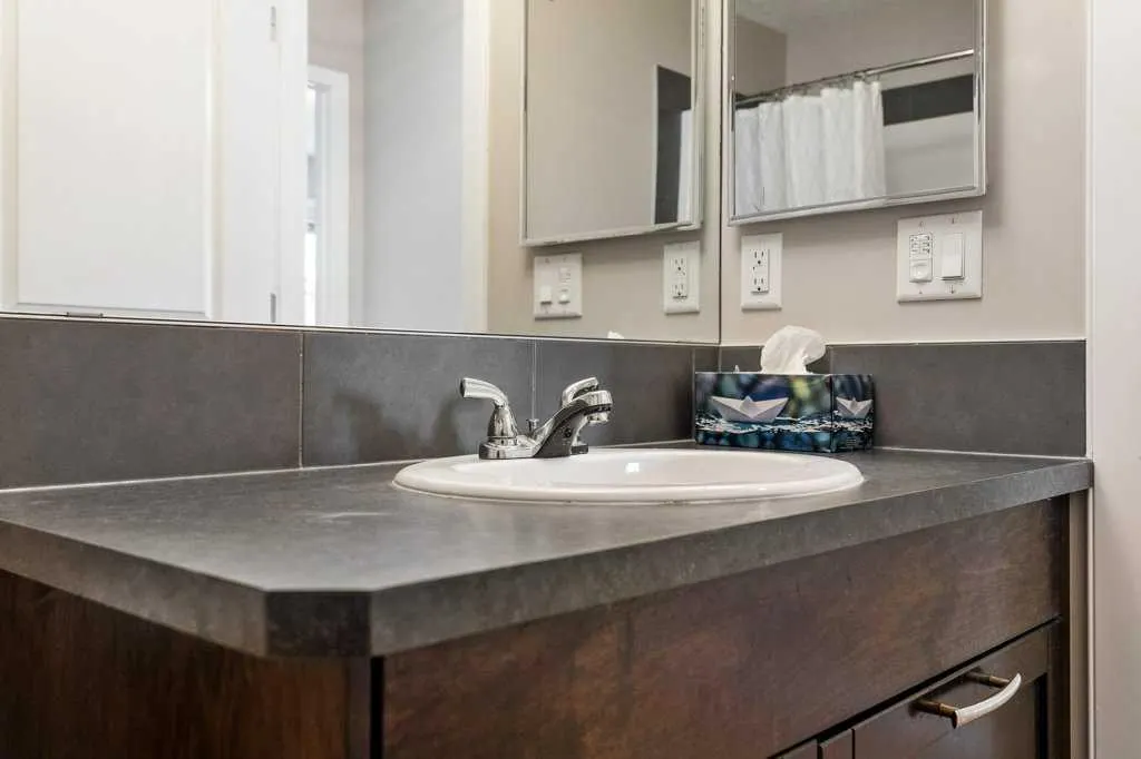 24 Copperpond Park SE