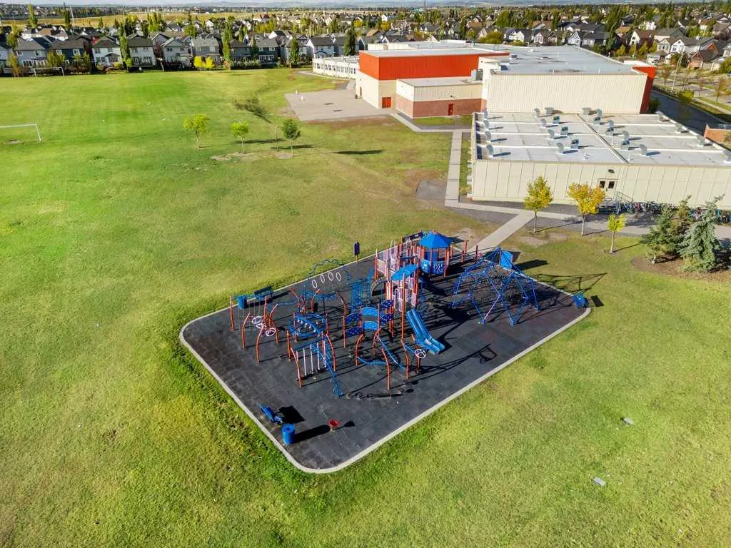 24 Copperpond Park SE