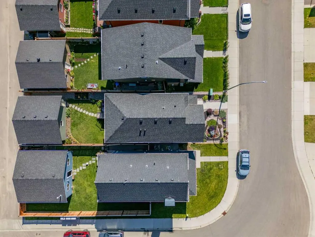 112 Fireside Crescent