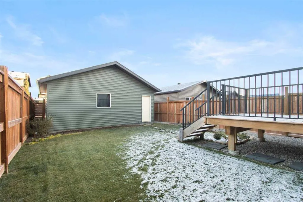 112 Fireside Crescent