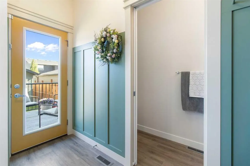 112 Fireside Crescent