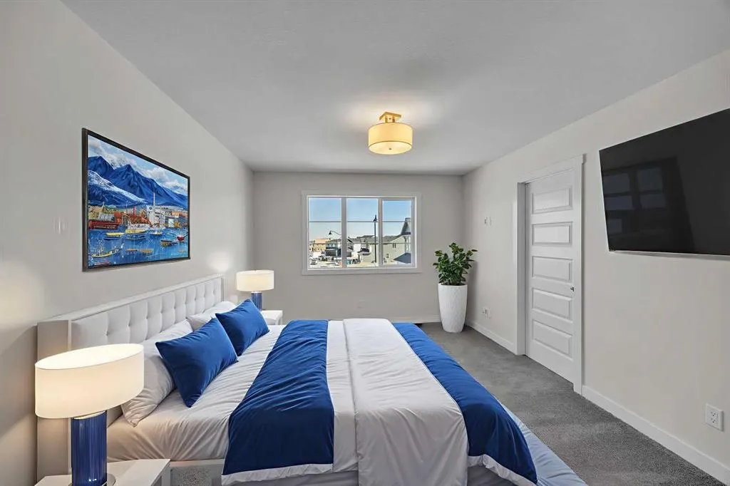 139 Homestead Common NE