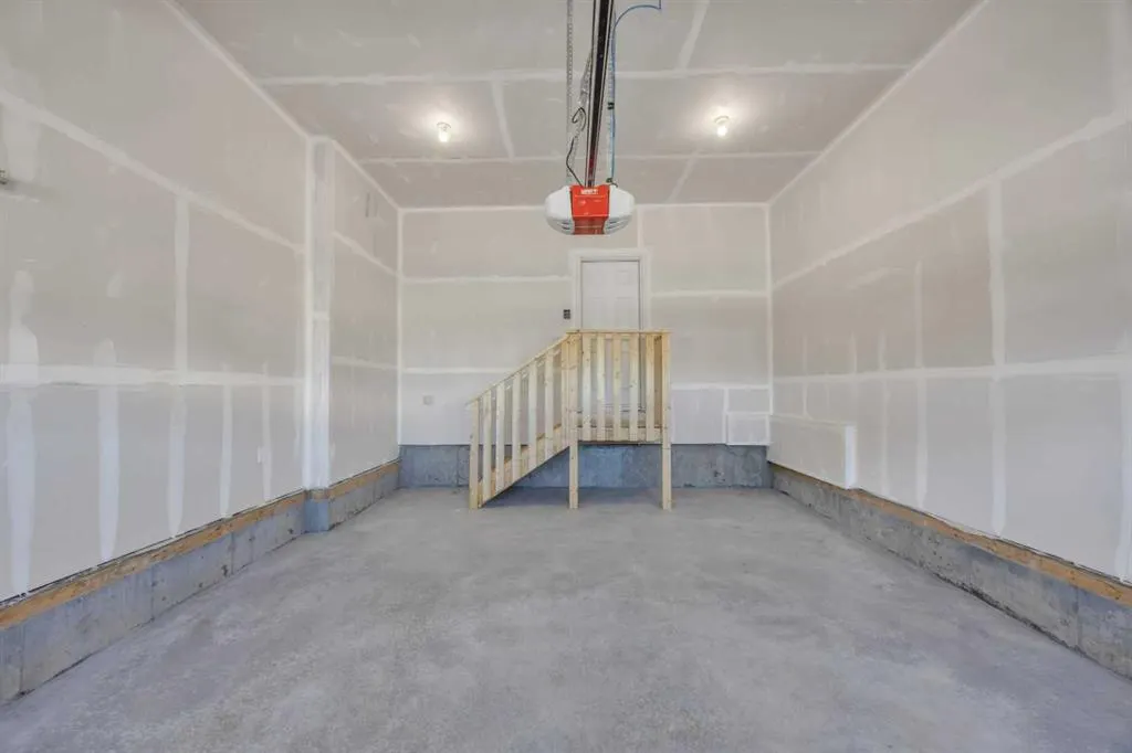 139 Homestead Common NE