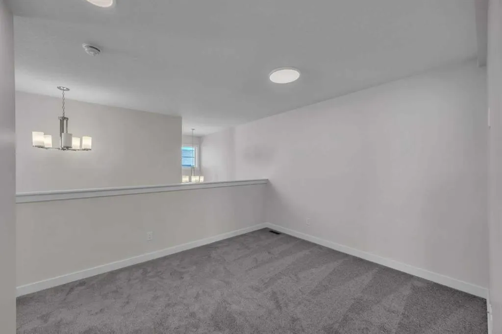 139 Homestead Common NE