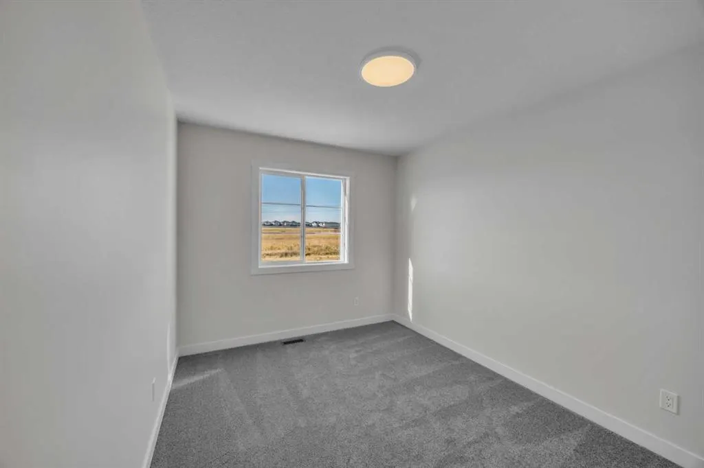 139 Homestead Common NE