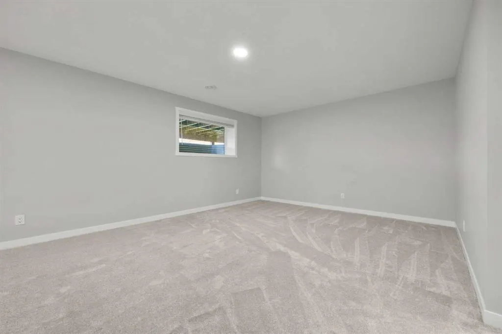 335 Sheep River Place