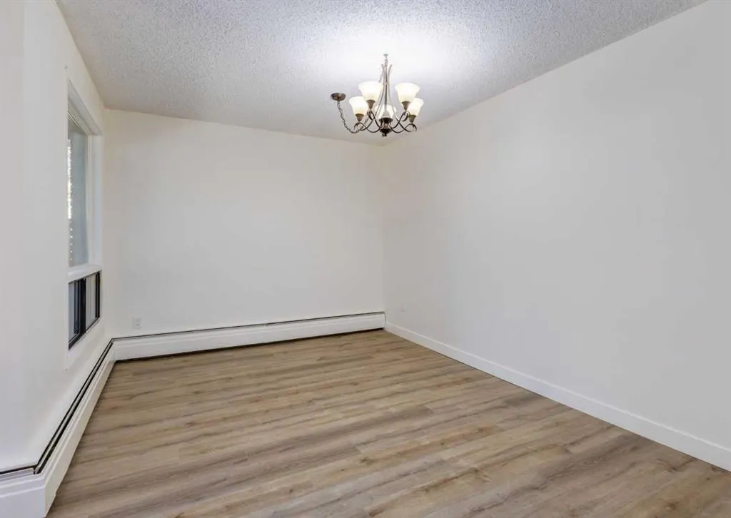 9500 Oakfield Drive SW, #104