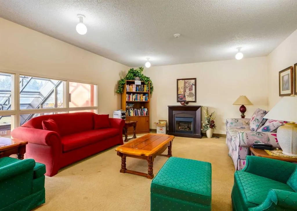 9500 Oakfield Drive SW, #104