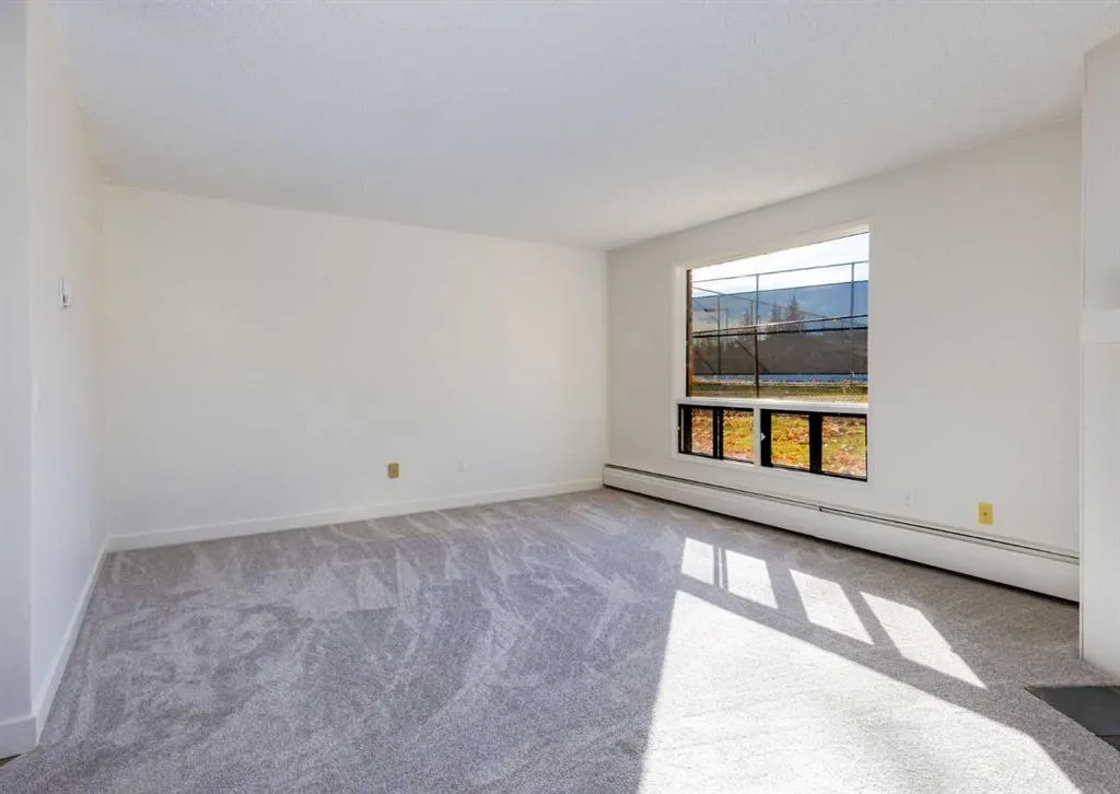 9500 Oakfield Drive SW, #104