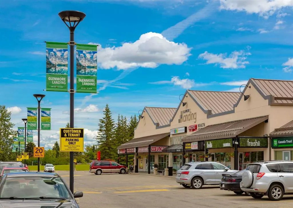 9500 Oakfield Drive SW, #104