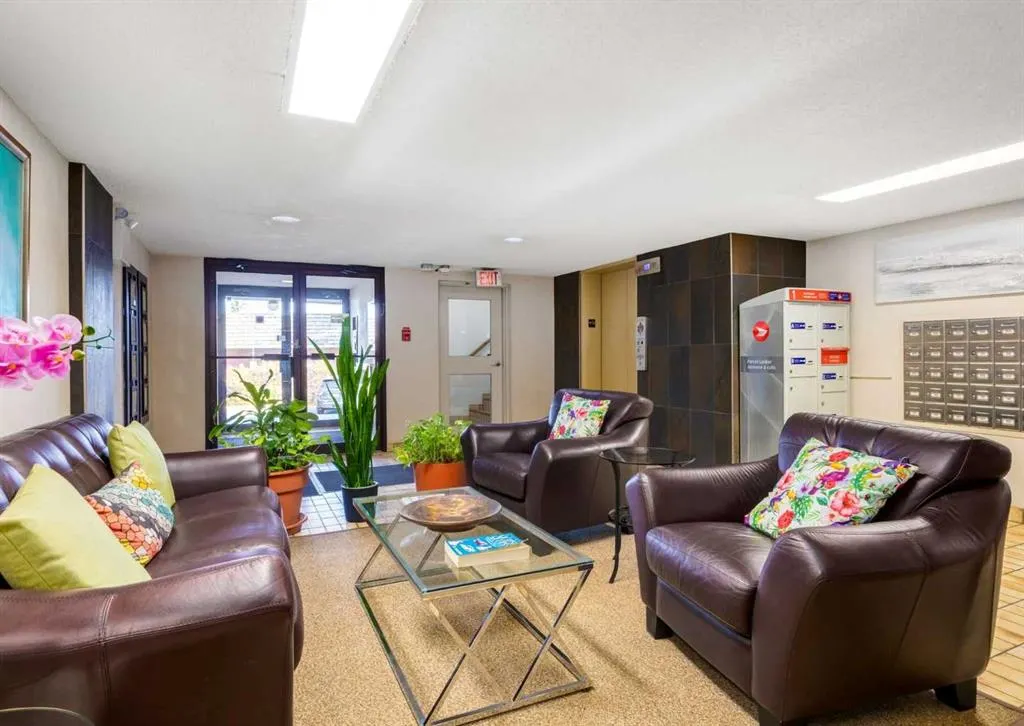 9500 Oakfield Drive SW, #104