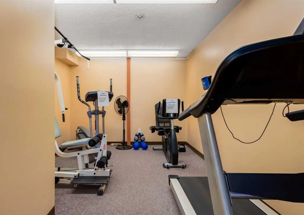 9500 Oakfield Drive SW, #104