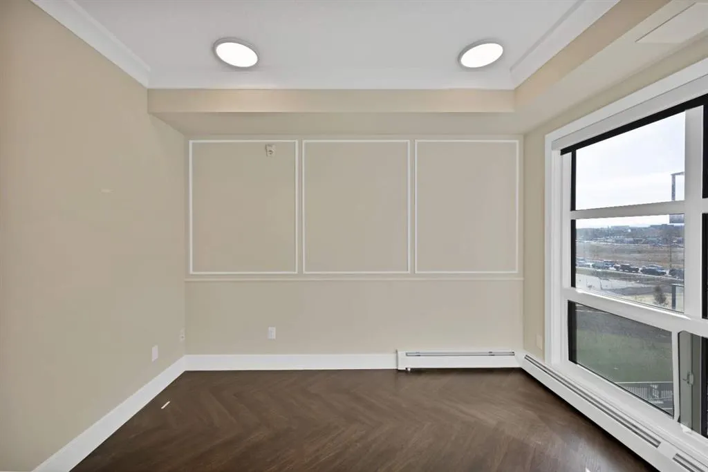 370 Dieppe Drive SW, #401