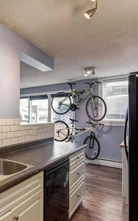 1626 14 Avenue SW, #103