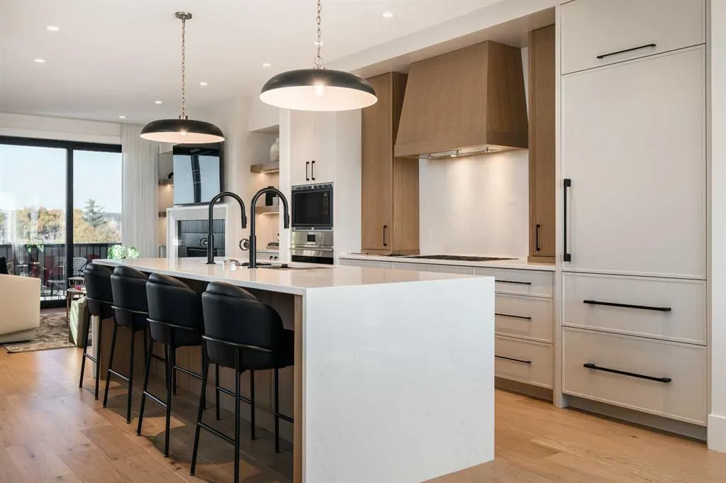 1700 73 Street SW, #208