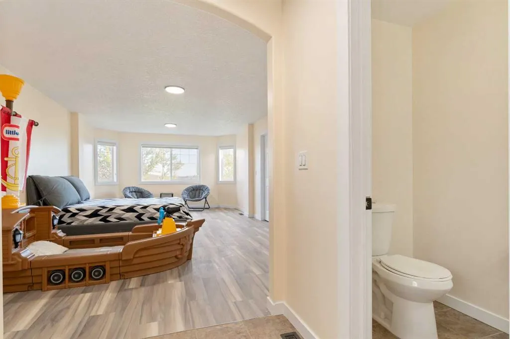 20 Sherwood Circle NW