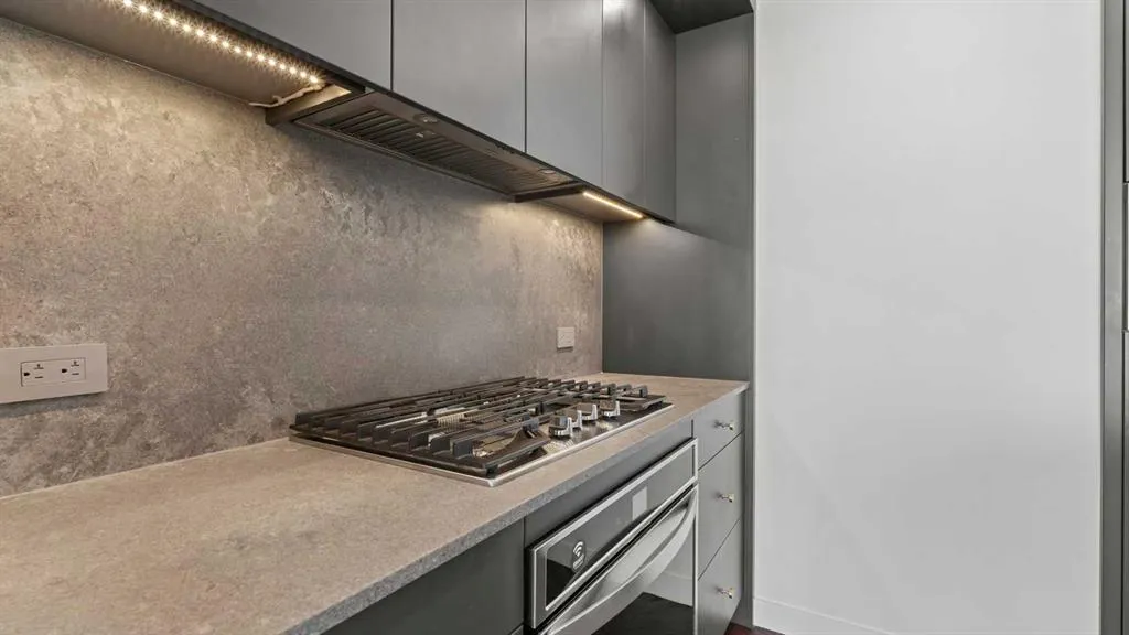 8505 Broadcast Avenue SW, #615