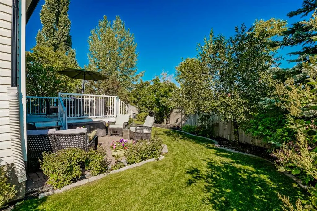 177 Douglas Glen Manor SE