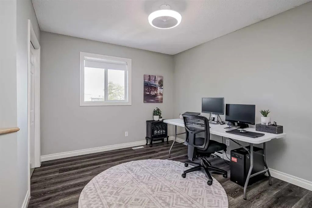 177 Douglas Glen Manor SE