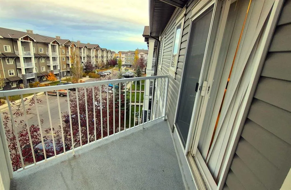 115 Prestwick Villas SE, #4407