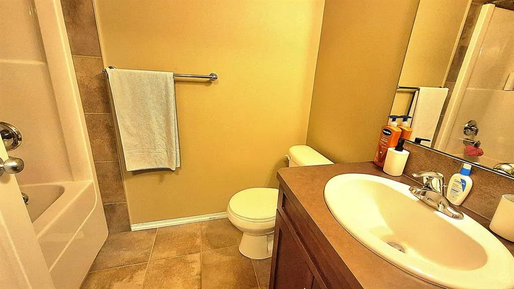 115 Prestwick Villas SE, #4407