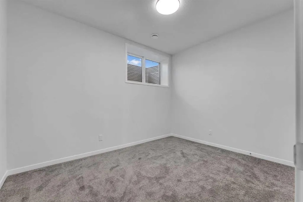 50 Setonstone Manor SE