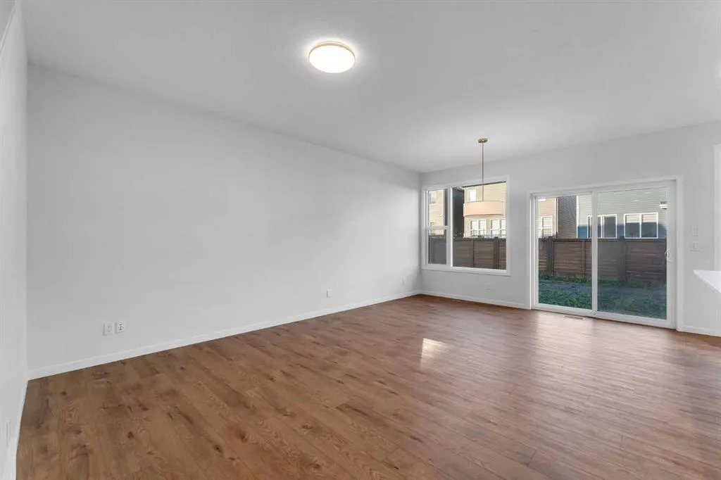 50 Setonstone Manor SE