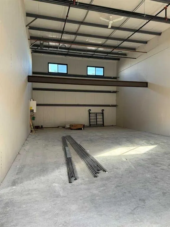 25 Southbank Crescent, #18 & 26