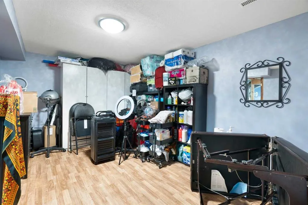 20 Falbury Crescent NE, #161