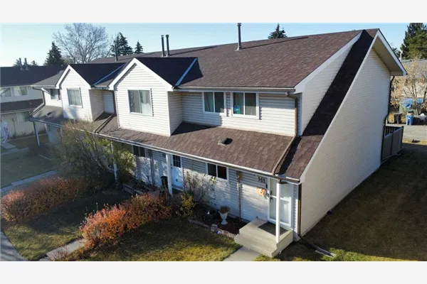 20 Falbury Crescent NE, #161