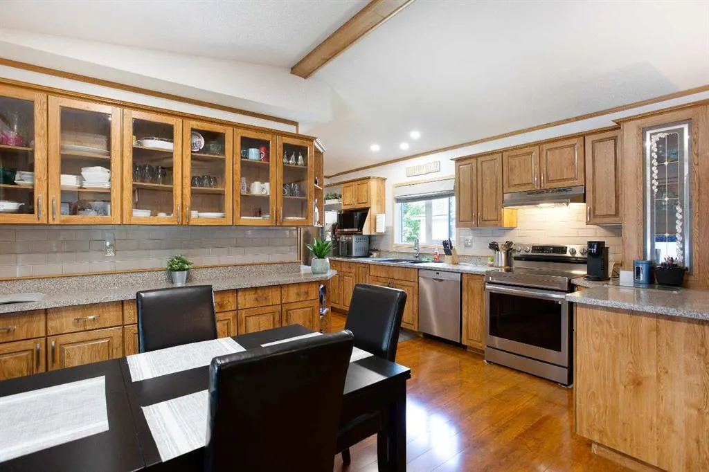 99 Arbour Lake Road NW, #264