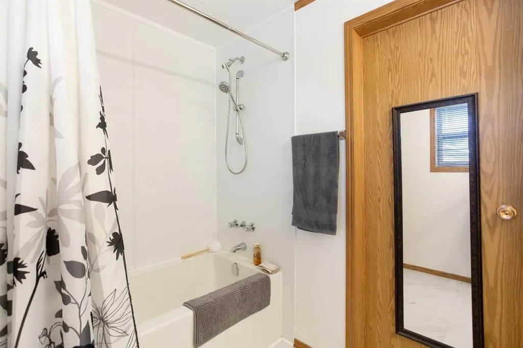 99 Arbour Lake Road NW, #264