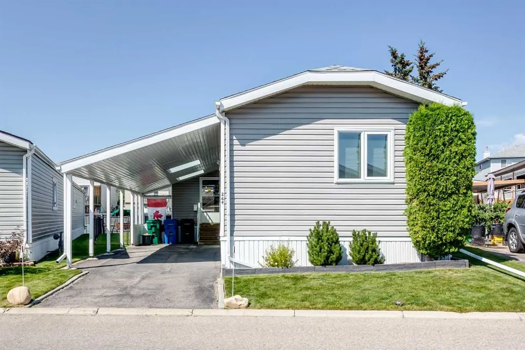 99 Arbour Lake Road NW, #264