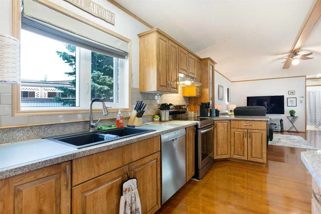 99 Arbour Lake Road NW, #264