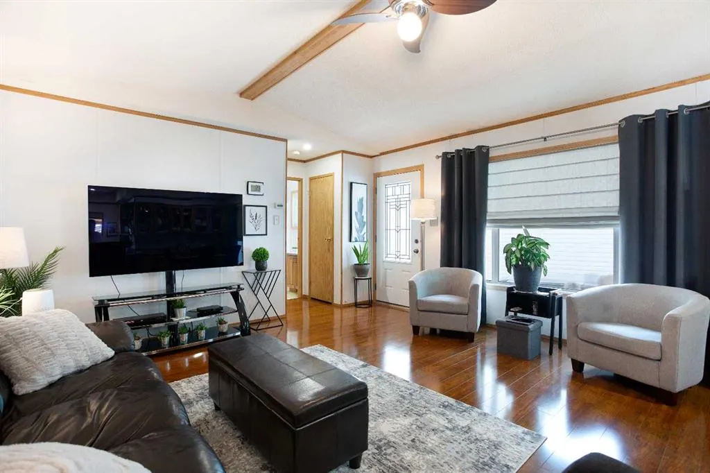 99 Arbour Lake Road NW, #264