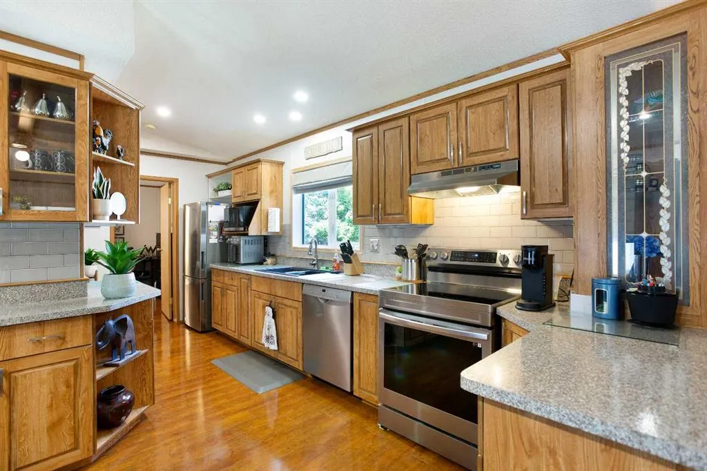 99 Arbour Lake Road NW, #264