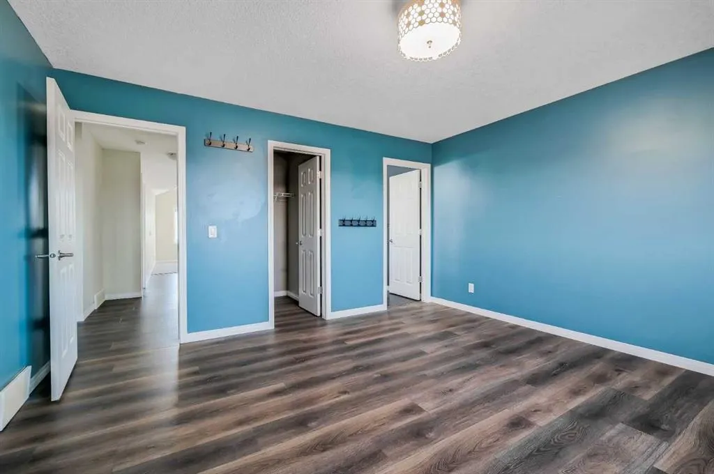 276 Viewpointe Terrace