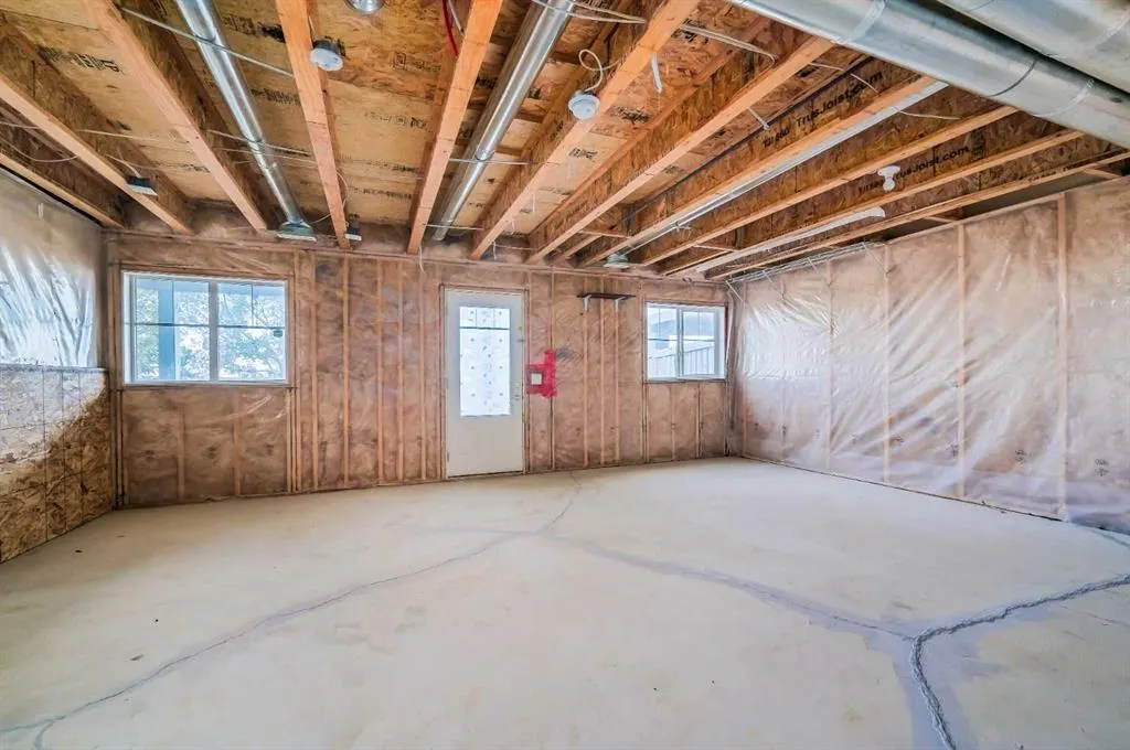 276 Viewpointe Terrace