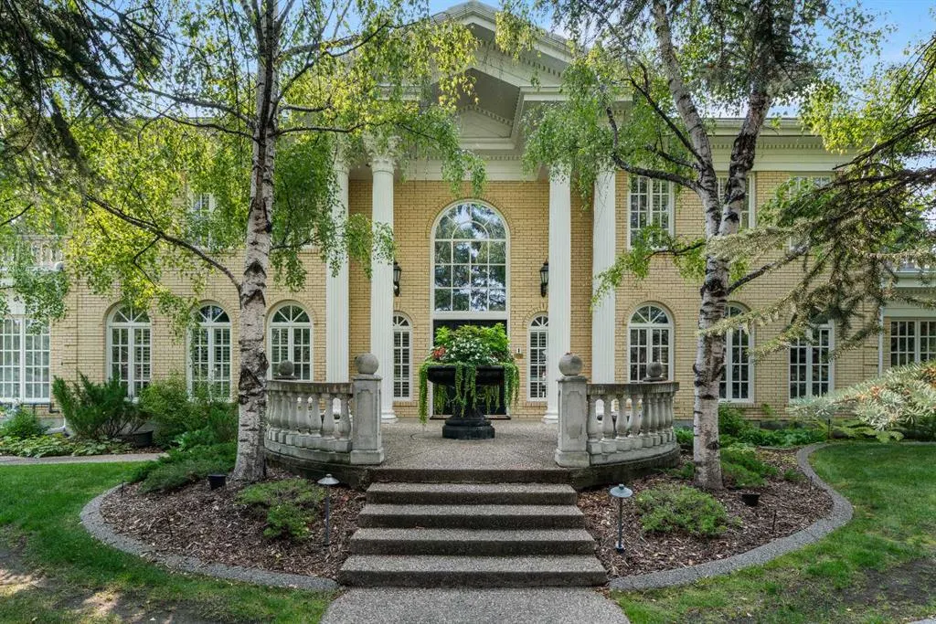 126 Eagle Ridge Drive SW